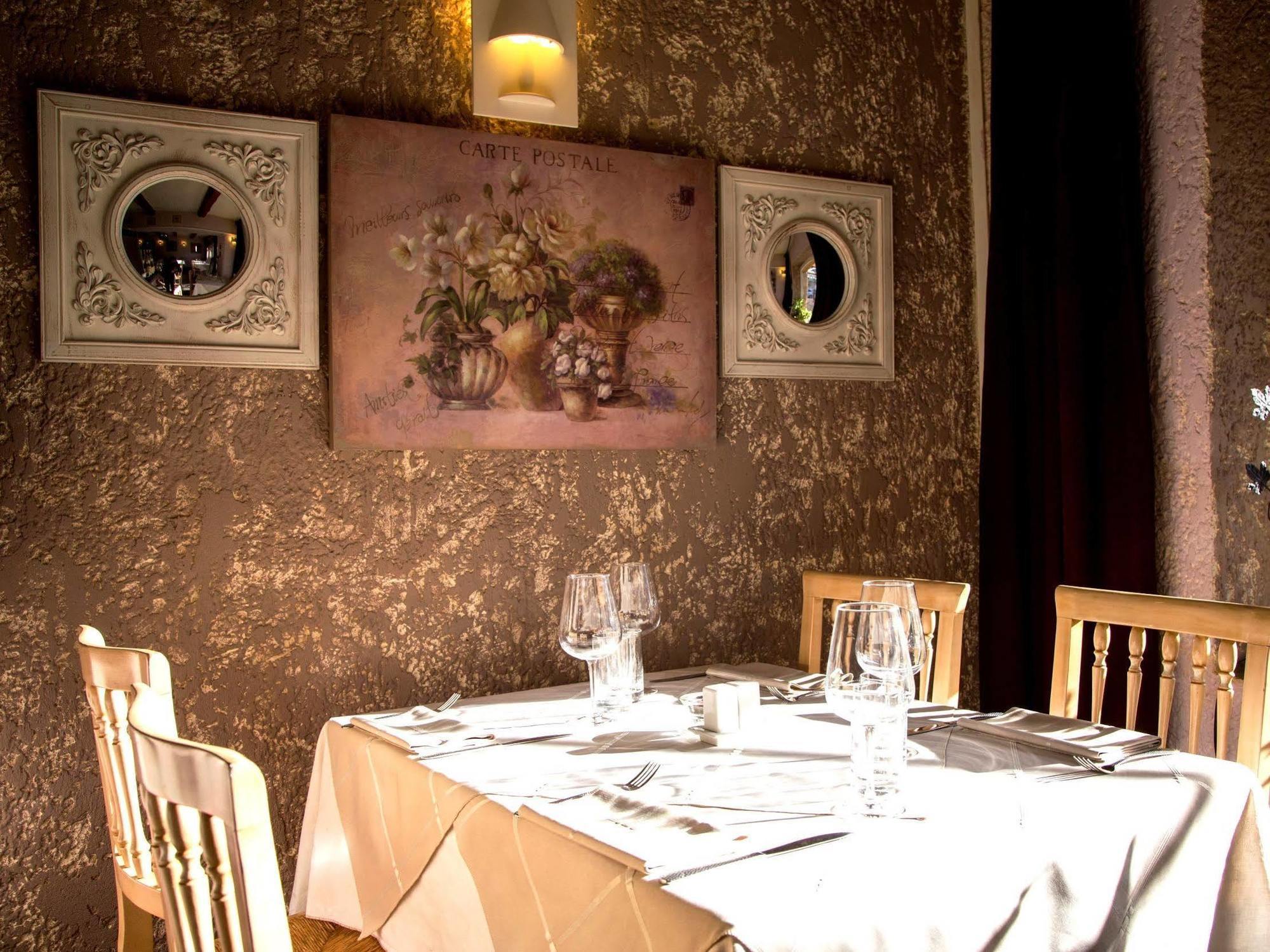 Logis Hotel Restaurant La Farigoule Sainte-Cecile-les-Vignes Экстерьер фото